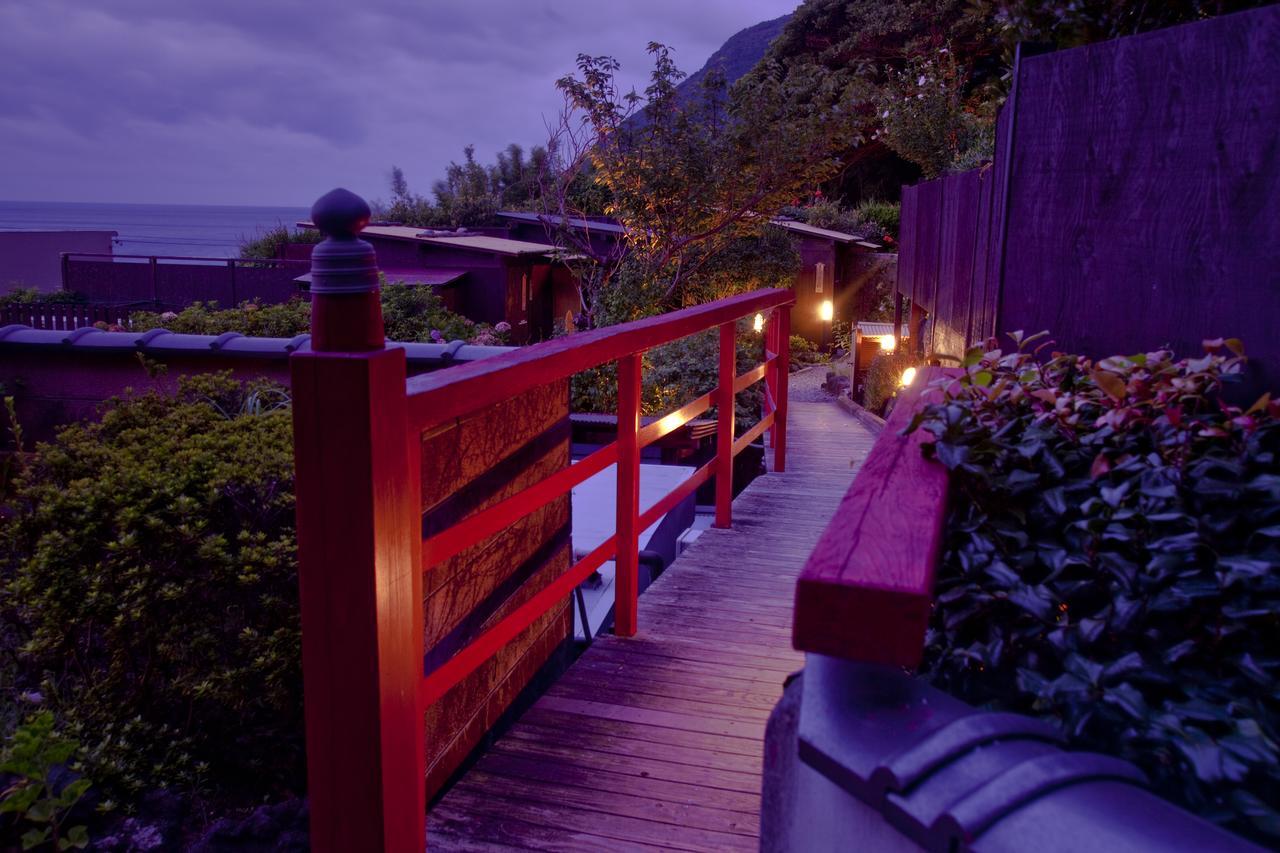 Hiina Hotel Higashiizu Buitenkant foto
